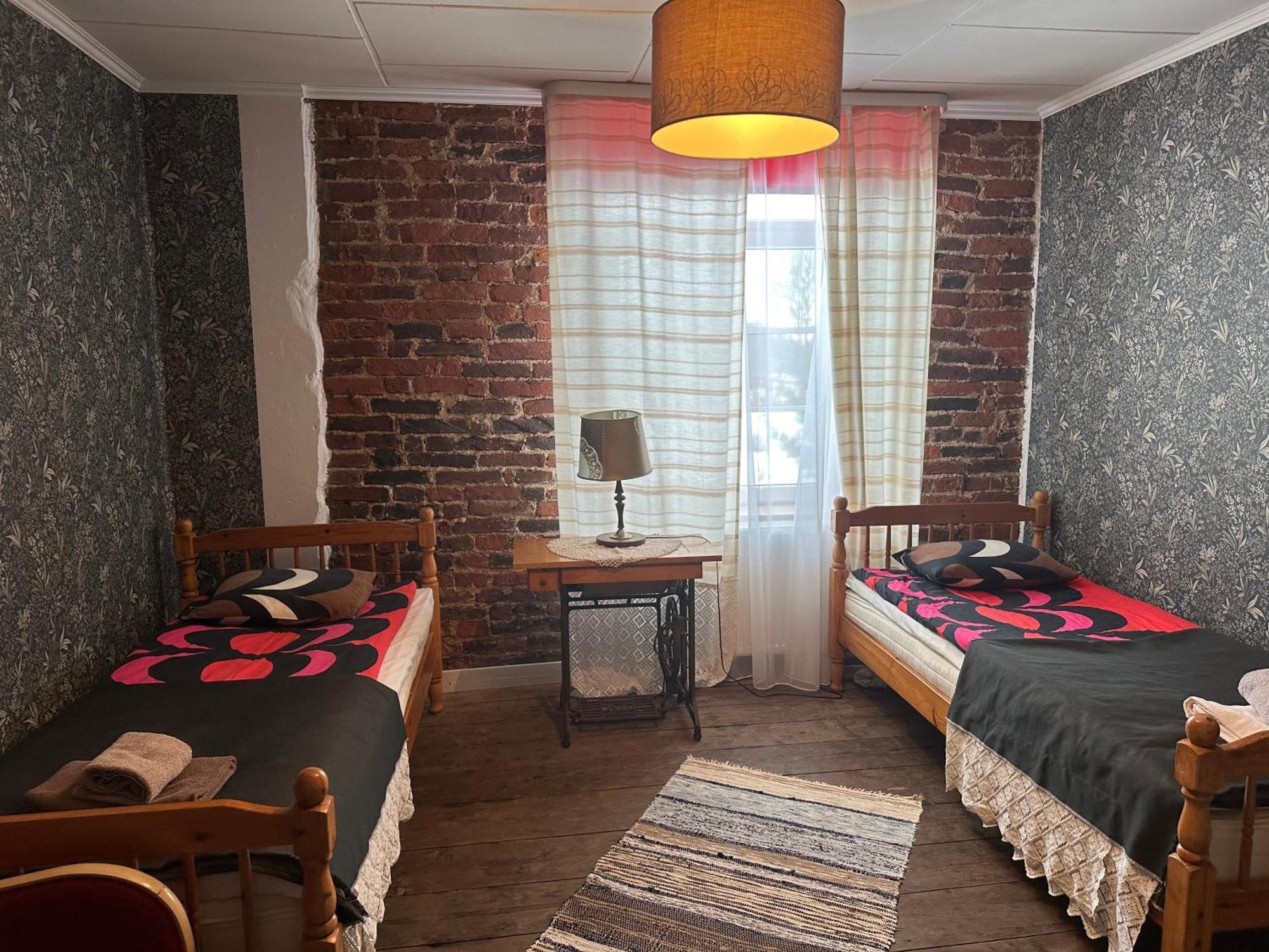 Guesthouse Kadrina Mois Exteriér fotografie